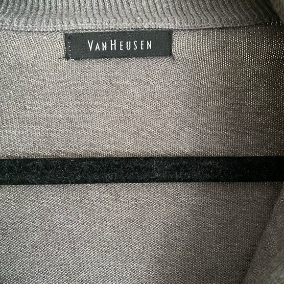 Van Heusen zip neck Sweater  M - Picture 4 of 6